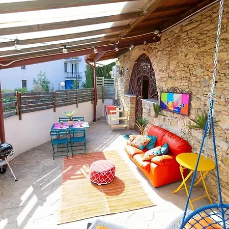 Stone With A Terrace Holiday home